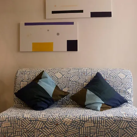 Civico 18 & Manzoni House Apartment Catania