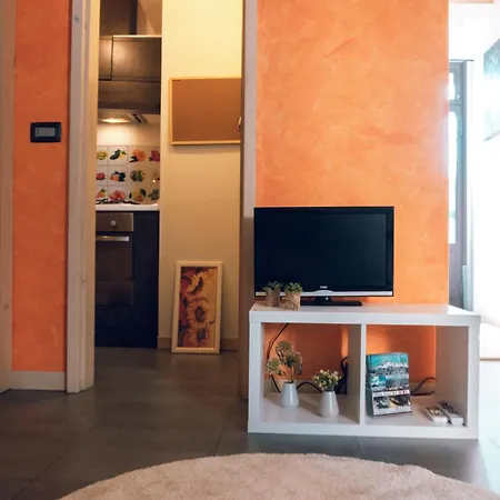 Civico 18 & Manzoni House Apartment *