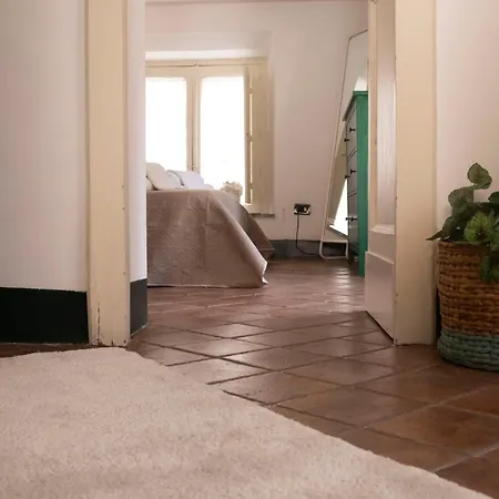 Civico 18 & Manzoni House Apartment