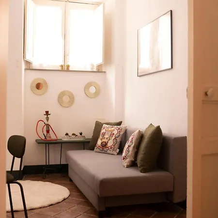 Apartment Civico 18 & Manzoni House