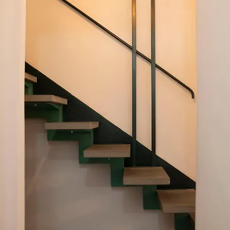 Apartament Civico 18 & Manzoni House *