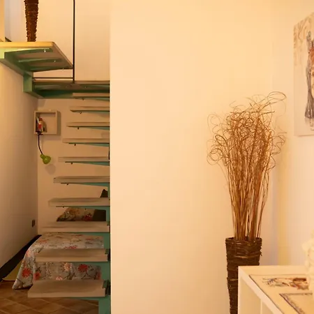 Civico 18 & Manzoni House Apartment *