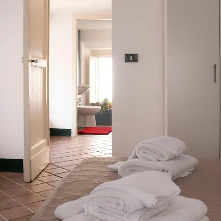 Civico 18 & Manzoni House Apartment *